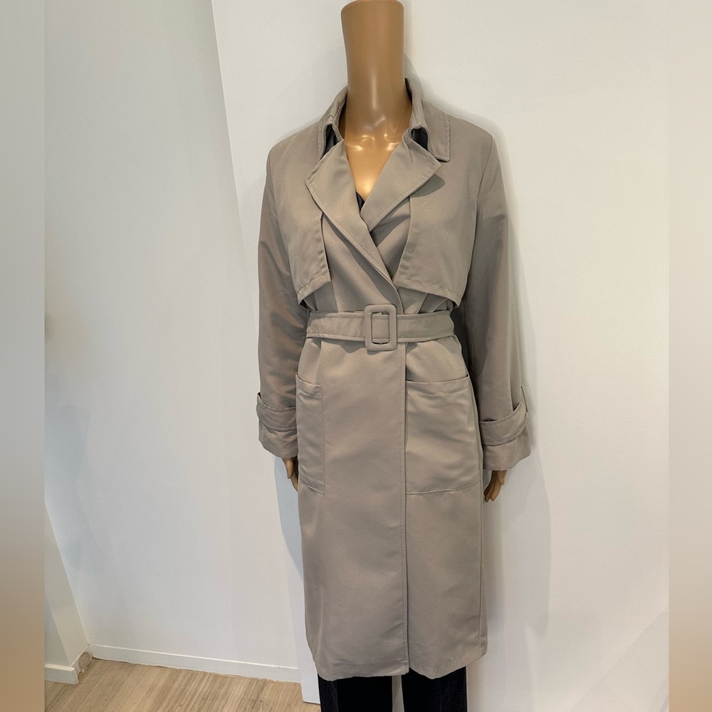 Size 34 (Sm) Grey Trench Jacket with Silver Lining and Fabric Covered Belt/Clasp